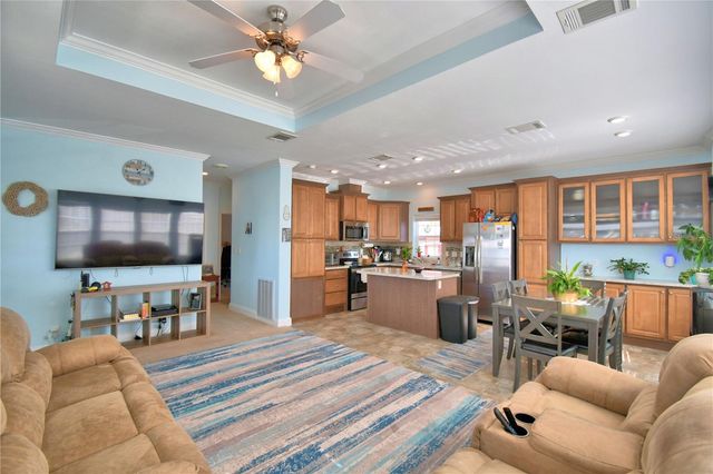 251 PATTERSON ROAD I54, Haines City, FL 33844