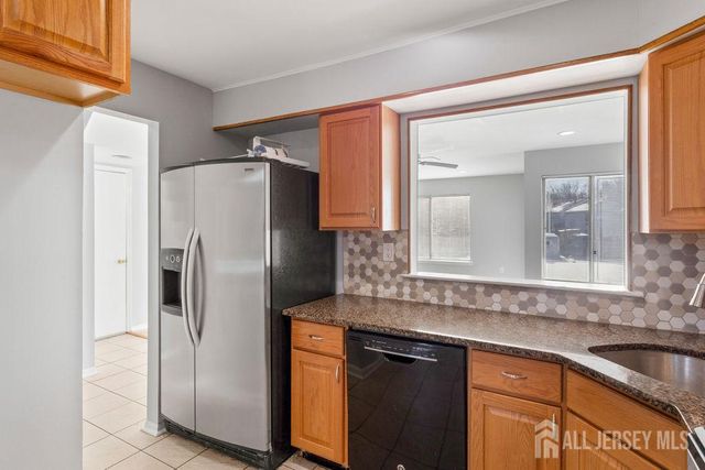 65 Allison Road, East Windsor, NJ 08520