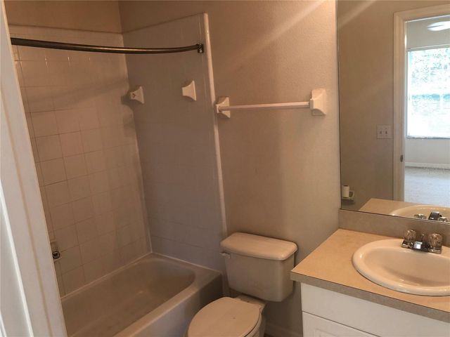 2375 SW 42ND WAY 160, Gainesville, FL 32607