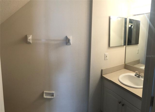 2375 SW 42ND WAY 160, Gainesville, FL 32607