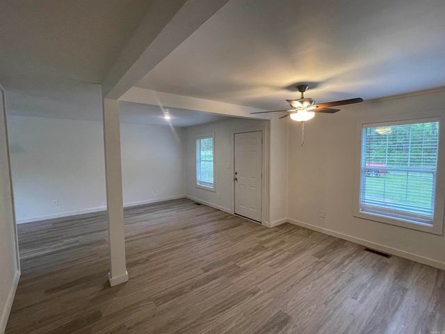 3076 Greers Ferry Rd, Drasco, AR 72530