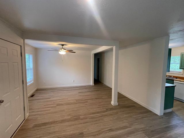3076 Greers Ferry Rd, Drasco, AR 72530