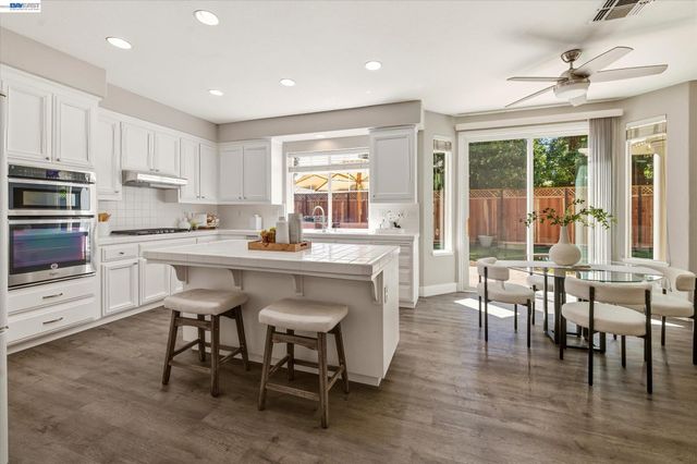 2057 Calle Ricardo, Pleasanton, CA 94566