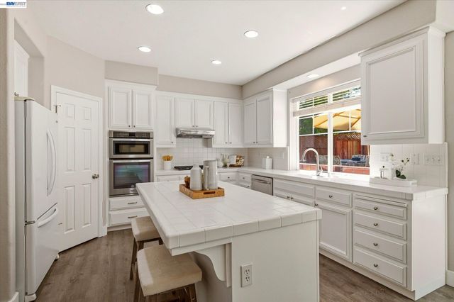 2057 Calle Ricardo, Pleasanton, CA 94566