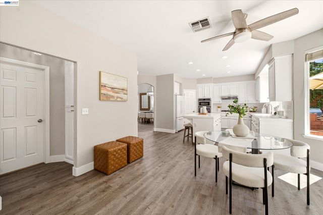 2057 Calle Ricardo, Pleasanton, CA 94566