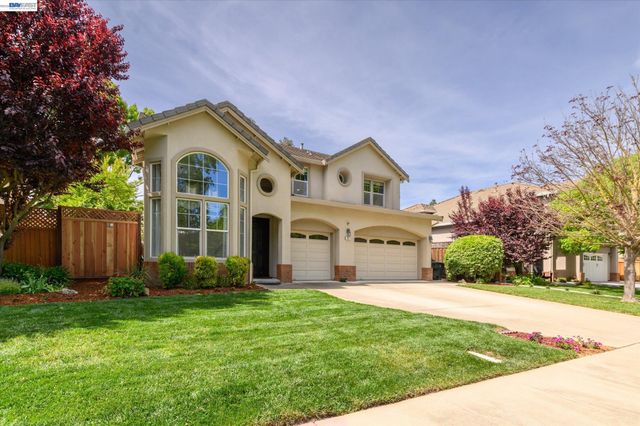 2057 Calle Ricardo, Pleasanton, CA 94566