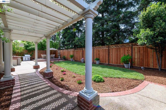 2057 Calle Ricardo, Pleasanton, CA 94566