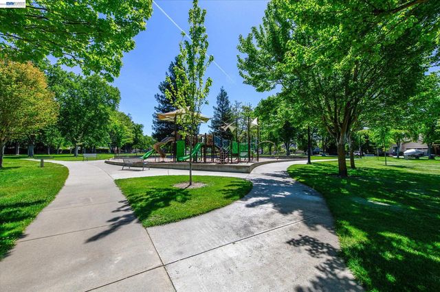 2057 Calle Ricardo, Pleasanton, CA 94566