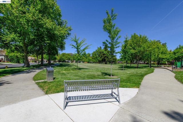 2057 Calle Ricardo, Pleasanton, CA 94566