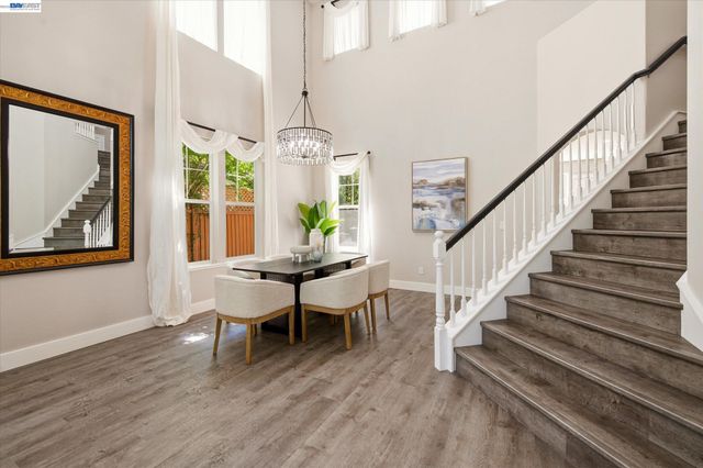 2057 Calle Ricardo, Pleasanton, CA 94566