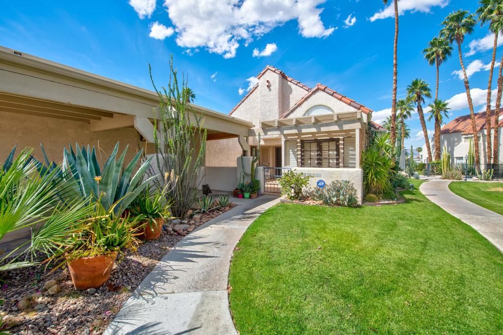 Image 2 of property listing at 73280 Shadow Mountain Drive D, Palm Desert, CA 92260