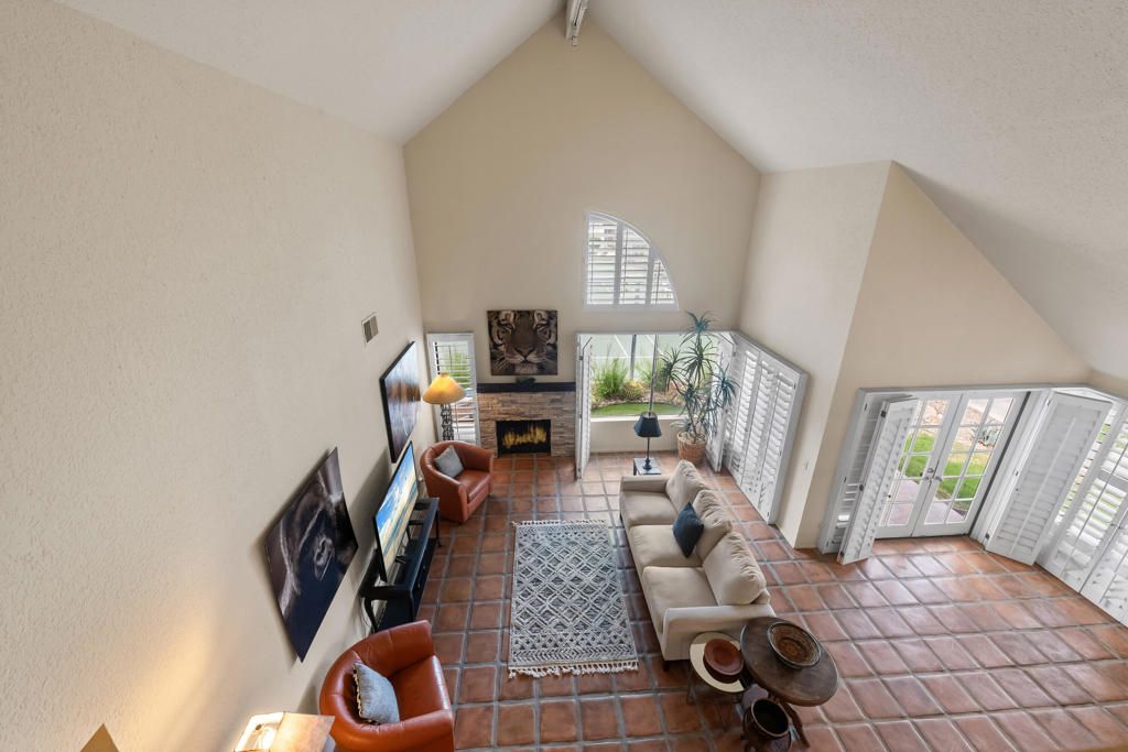 Image 25 of property listing at 73280 Shadow Mountain Drive D, Palm Desert, CA 92260