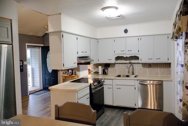1853 WEST BLVD, Malaga, NJ 08328