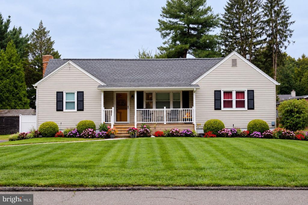 1853 WEST BLVD, Malaga, NJ 08328