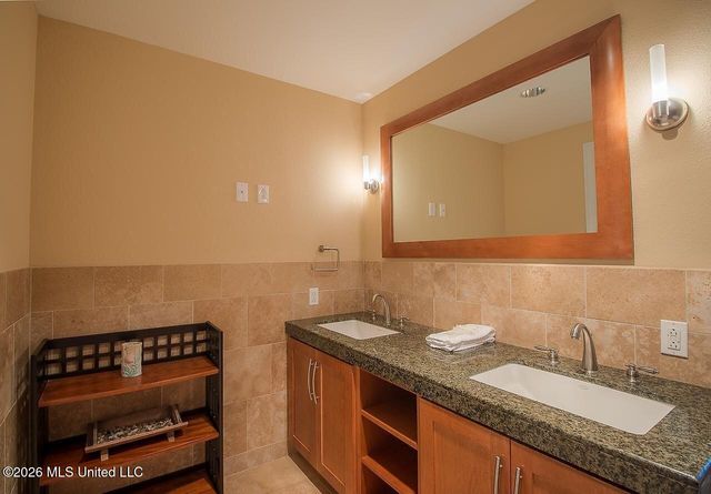 2060 Beach Boulevard, 906, Biloxi, MS 39531