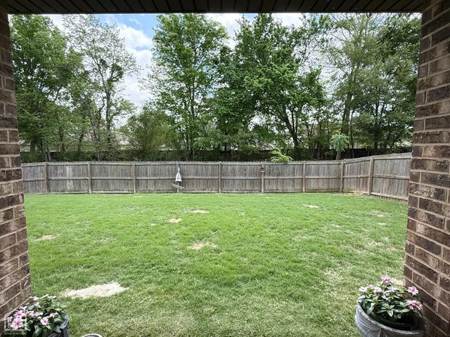 4341 Cypress Pointe Lane, Jonesboro, AR 72405