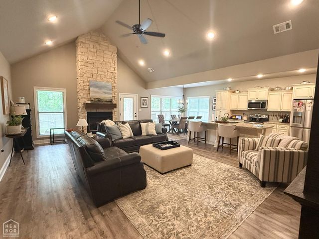 4341 Cypress Pointe Lane, Jonesboro, AR 72405