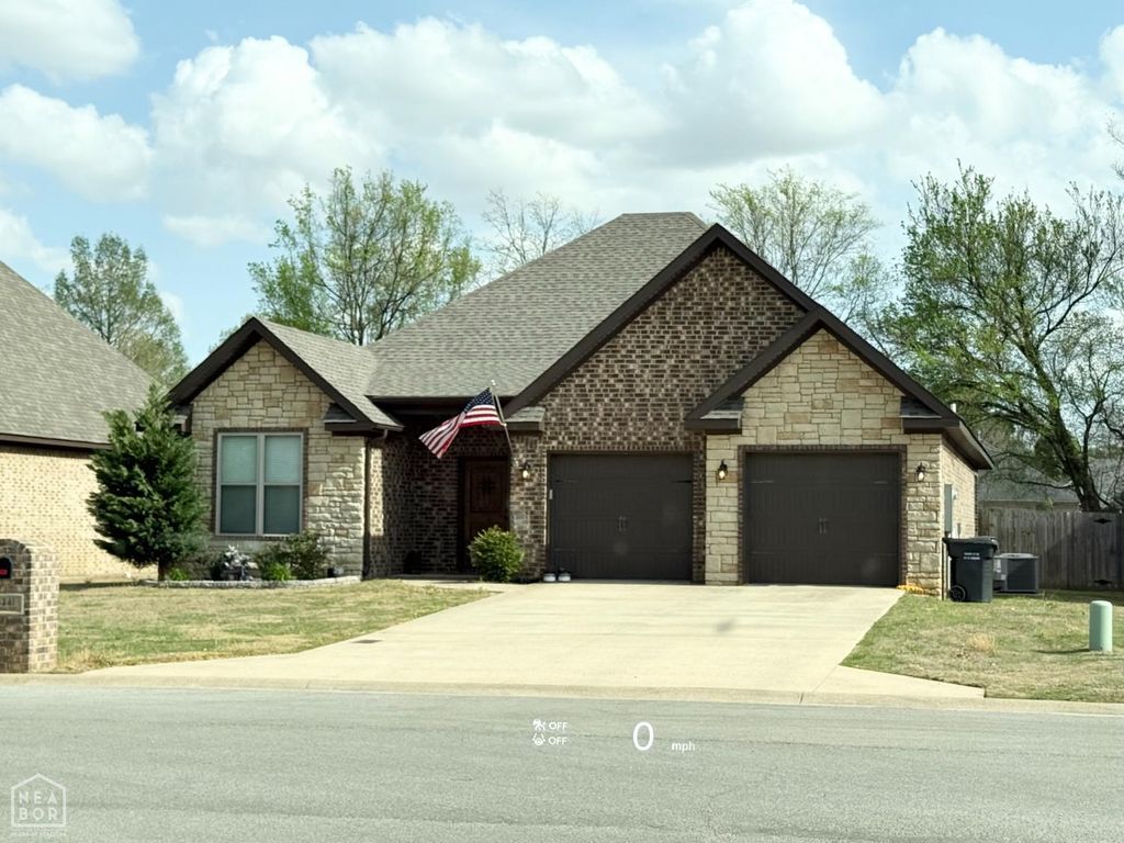 4341 Cypress Pointe Lane, Jonesboro, AR 72405