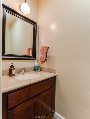1575 Parkhill Road, Santa Margarita, CA 93453