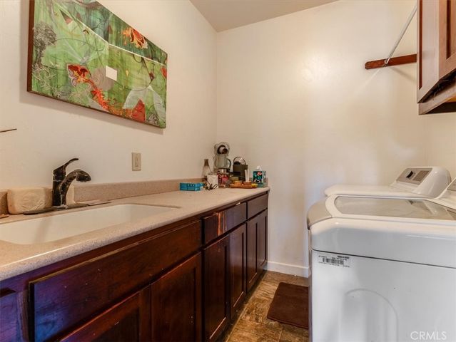 1575 Parkhill Road, Santa Margarita, CA 93453