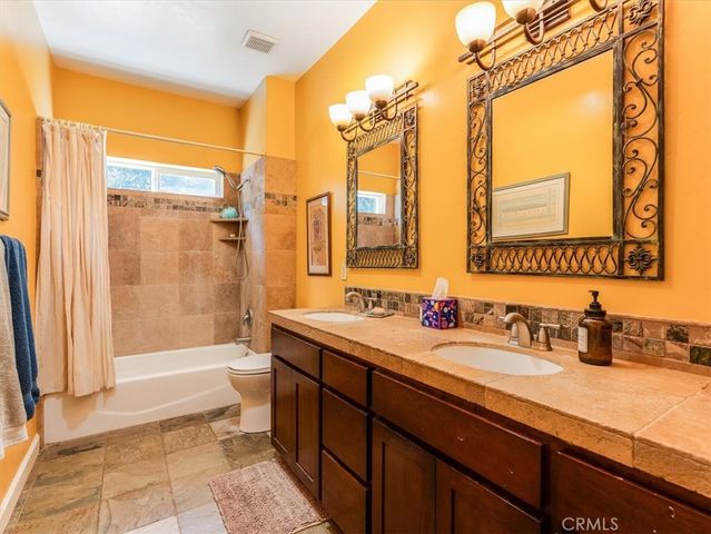 1575 Parkhill Road, Santa Margarita, CA 93453