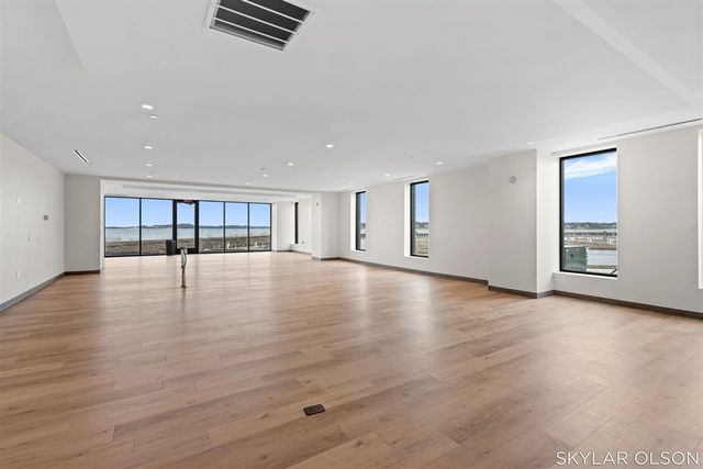 901 Adelaide Circle 309, Muskegon, MI 49441