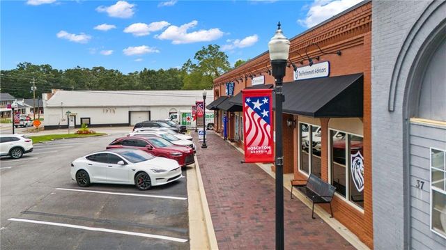 152 Herring Drive, Hoschton, GA 30548