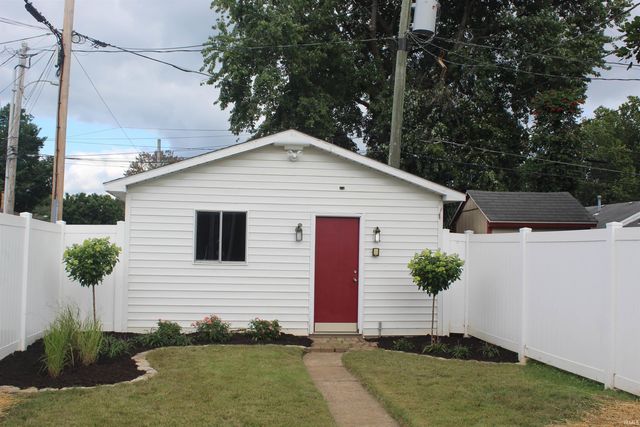 610 S Benninghof Avenue, Evansville, IN 47714