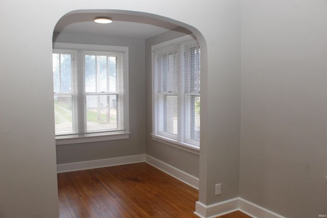 610 S Benninghof Avenue, Evansville, IN 47714