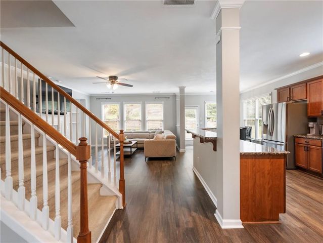 7529 Brookstone Circle, Flowery Branch, GA 30542