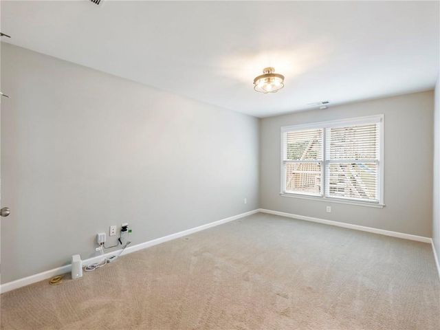 7529 Brookstone Circle, Flowery Branch, GA 30542