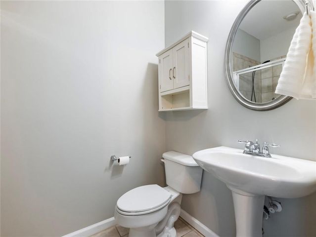 7529 Brookstone Circle, Flowery Branch, GA 30542