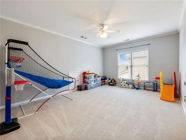 7529 Brookstone Circle, Flowery Branch, GA 30542