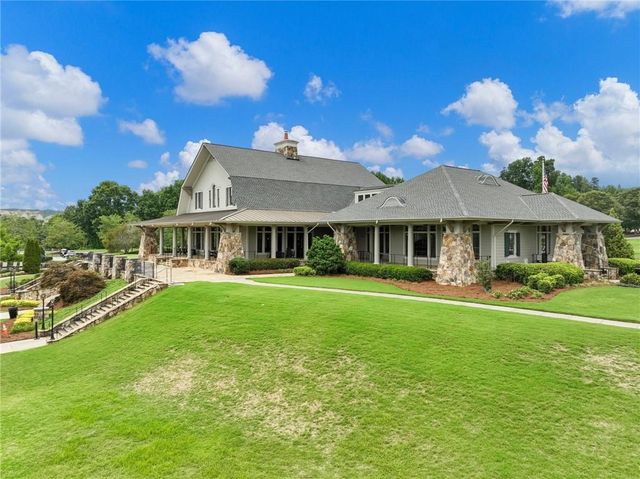 7529 Brookstone Circle, Flowery Branch, GA 30542