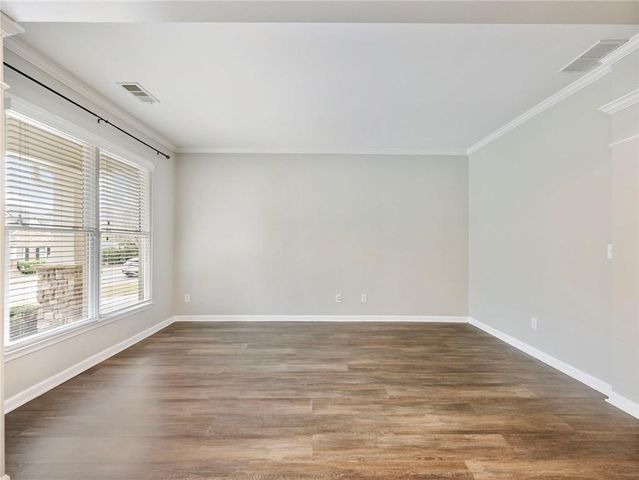 7529 Brookstone Circle, Flowery Branch, GA 30542