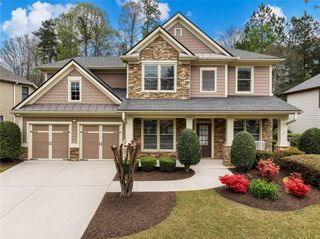 7529 Brookstone Circle, Flowery Branch, GA 30542