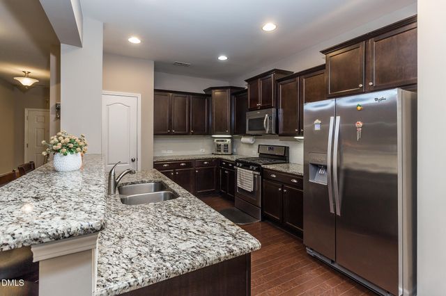 1609 Frog Hollow Way, Wake Forest, NC 27587