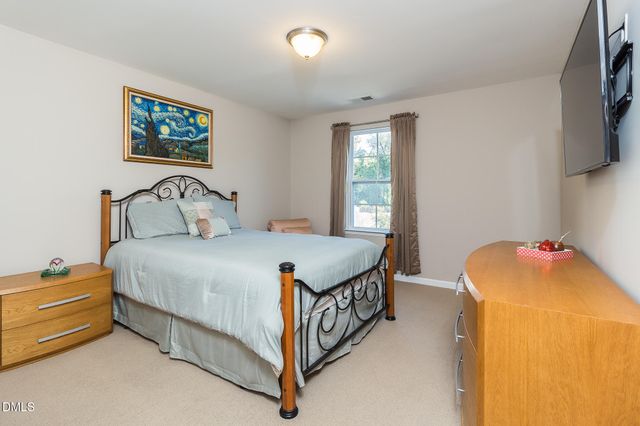 1609 Frog Hollow Way, Wake Forest, NC 27587