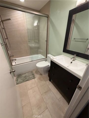 5235 Saint George Rd, Westminster, CA 92683
