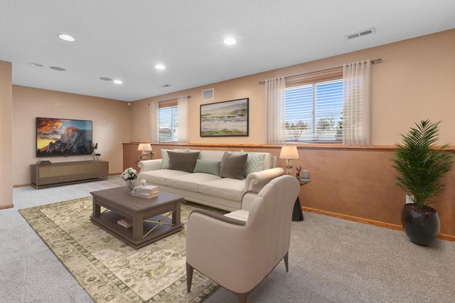 7297 Whitehall Road, Shakopee, MN 55379