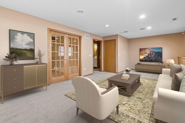 7297 Whitehall Road, Shakopee, MN 55379