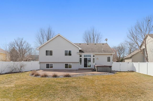7297 Whitehall Road, Shakopee, MN 55379