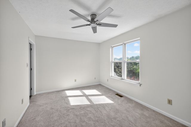 364 Village Drive, Frankfort, KY 40601