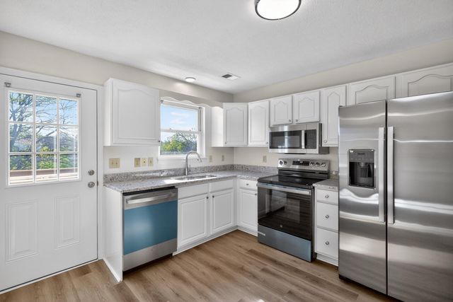 364 Village Drive, Frankfort, KY 40601