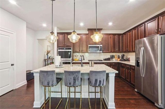 1122 Hibiscus Way SW, Mableton, GA 30126