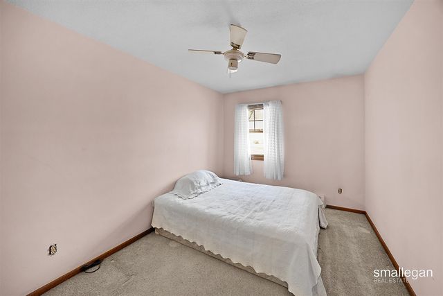 631 Blue Ash Drive, Kentwood, MI 49548