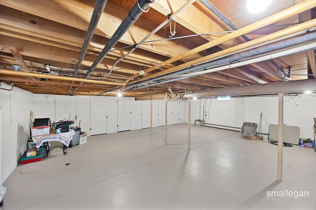 631 Blue Ash Drive, Kentwood, MI 49548