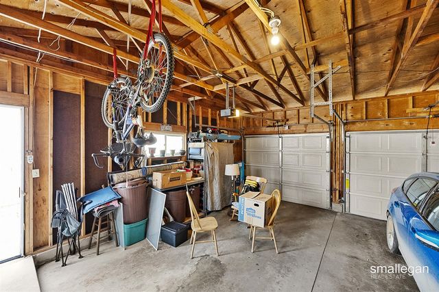 631 Blue Ash Drive, Kentwood, MI 49548