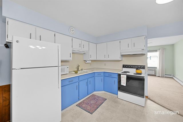 631 Blue Ash Drive, Kentwood, MI 49548