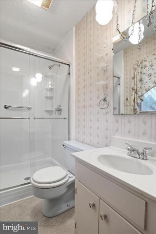 317 DAWN AVE, Woodstock, VA 22664